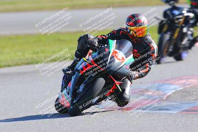 media/Jan-20-2023-Fastrack Riders (Fri) [[f2ad32aba3]]/Level 3/session 5 turn 13/